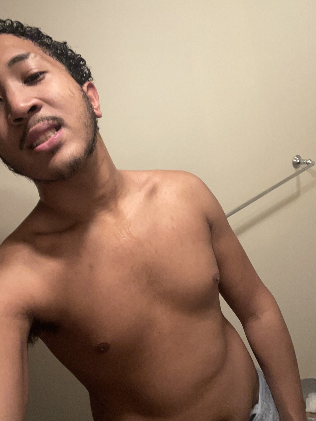 Kind Thoughtful Caring Loving Outgoing | Bi Male Escort in Richmond |  MintBoys