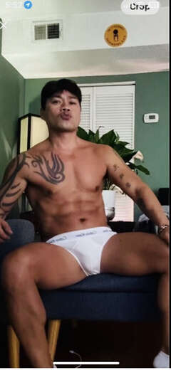 PLEASE READ MY PROFILE - Alternate Photo
