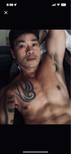 PLEASE READ MY PROFILE - Alternate Photo