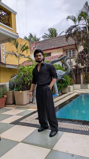 Hii m riyaan khan - Male Escort in Mumbai - Main Photo