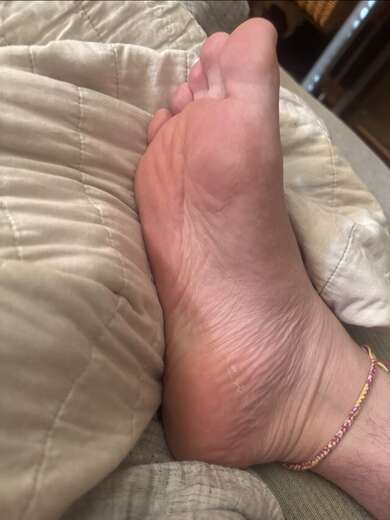 Looking too meet guys - Alternate Photo