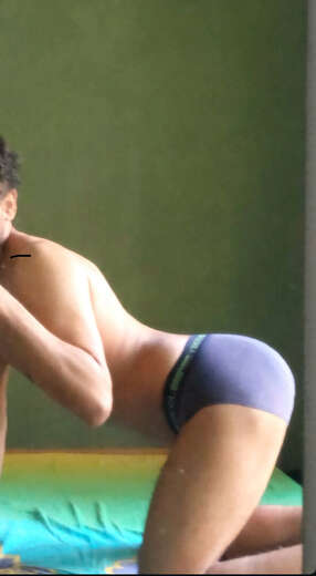 Hot 25 here - Alternate Photo