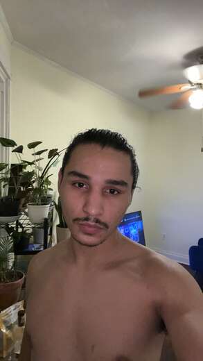 Latino slim hottie - Bi Male Escort in Chicago - Main Photo