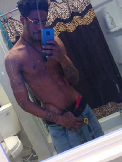 Chill,long, kind, tall, - Bi Male Escort in Cleveland - Main Photo