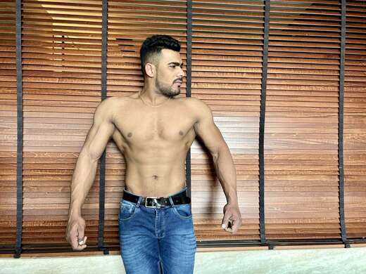 Muscular top here_ - Bi Male Escort in Delhi - Main Photo