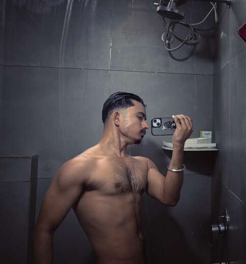 Passionate, high stamina - Alternate Photo