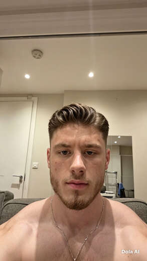 23 years old fitness model back in london - Alternate Photo