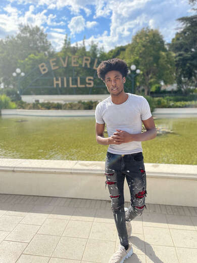 🇯🇲🤴🏽 Jamaican Prince 🤴🏽🇯🇲 - Alternate Photo