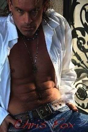 Friendly, Sexy Bi Muscle Top - Alternate Photo