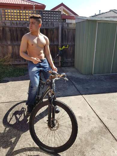 🏀💪21 YEAR OLD YOUNG MUSCULAR BOY 🇦🇺 - Alternate Photo