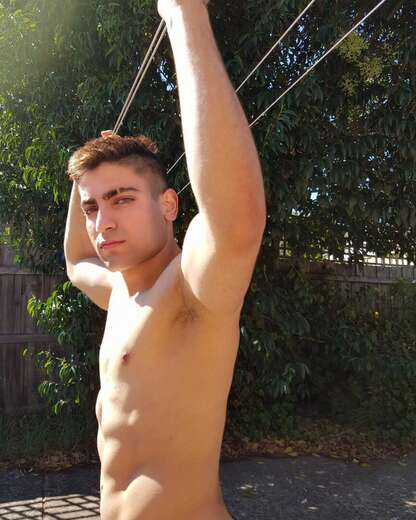 🏀💪21 YEAR OLD YOUNG MUSCULAR BOY 🇦🇺 - Alternate Photo