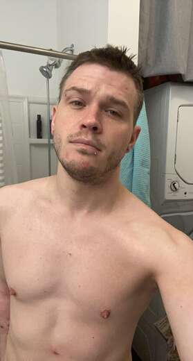 DL Jock Looking for Fun - Alternate Photo