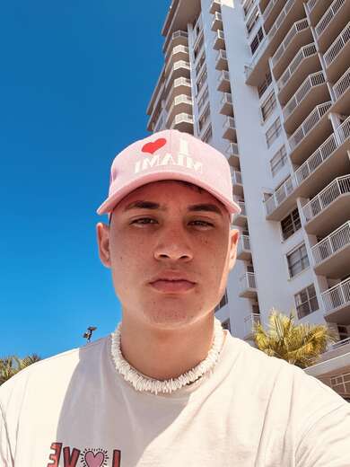 Service🥵 - Alternate Photo