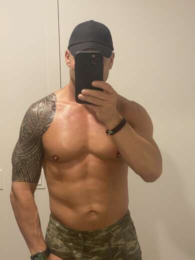 Guy next door, nothing complicated or fake - Bi Male Escort in Montreal - Main Photo