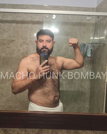 DOMINANT HAIRY MASTER FOR YOU! - Alternate Photo