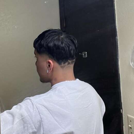 Masculine Dl Latino - Alternate Photo