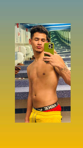 Latino masculine dominant twink new to the - Bi Male Escort in Queens - Main Photo