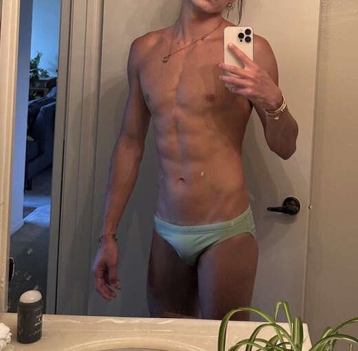 Exotic Sexy Twink - Bi Male Escort in San Francisco - Main Photo