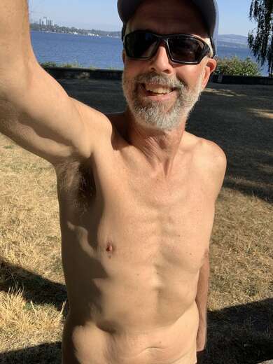 Nice, friendly, discrete companion - Alternate Photo