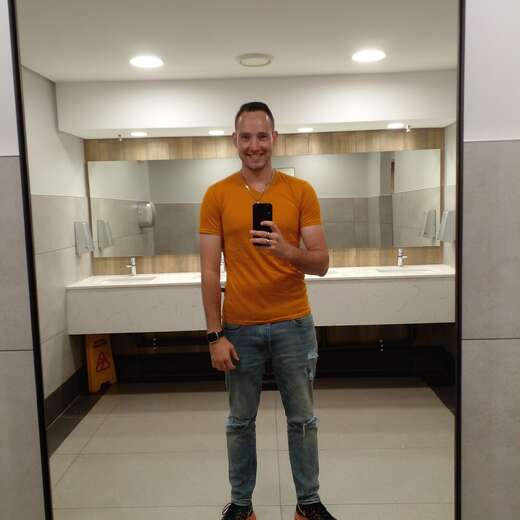 intelligent, well groomed, active - Alternate Photo
