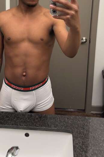 Chocolate - Gay Male Escort in Toronto - Main Photo