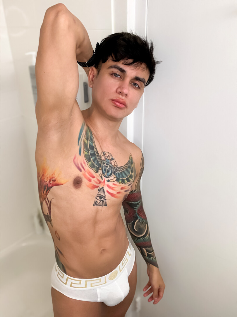 Latin new in the city 1 day | Gay Male Escort in Westchester | MintBoys