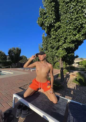 Caring, funny and good personality - Gay Male Escort in Albuquerque - Main Photo