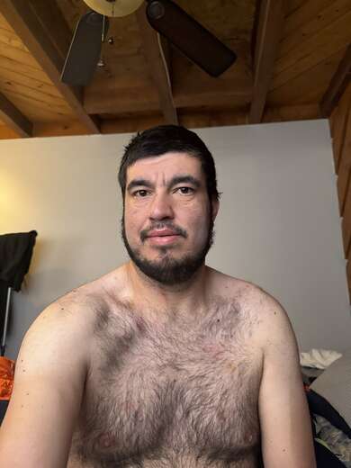 Easy, outgoing, friendly - Alternate Photo