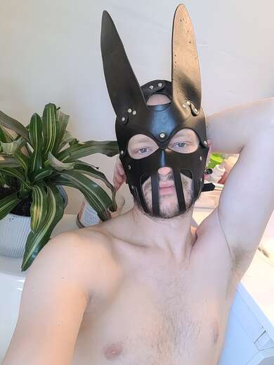 Looking for a Daddy - Alternate Photo