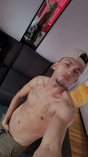 New boy in town - Gay Male Escort in Bronx - Main Photo