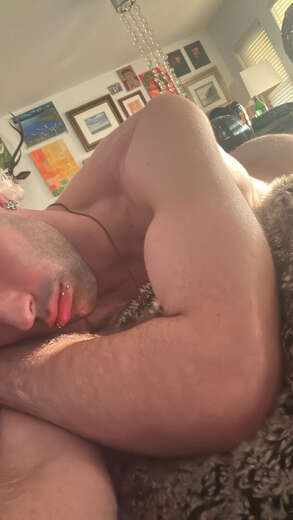 Talented massage therapist - Alternate Photo