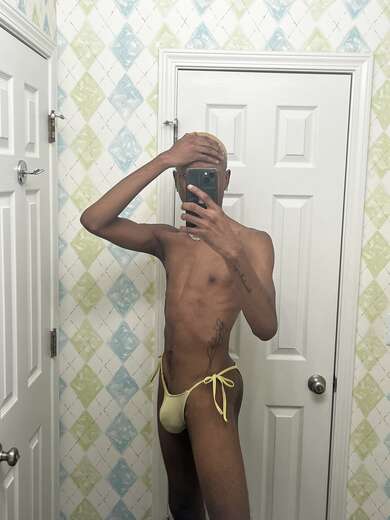 Sexy Slim 💛 - Gay Male Escort in Brooklyn - Main Photo