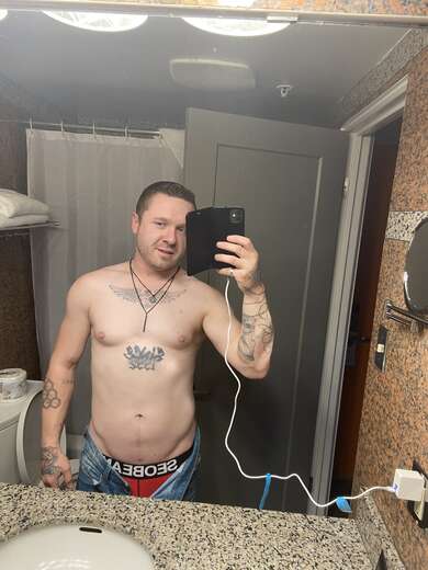 Handsome tattoo jock boy - Bi Male Escort in Calgary / Edmonton - Main Photo