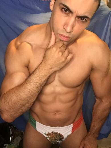 🇲🇽😎A Pro Acrobatic Male Stripper😎🇲🇽 - Gay Male Escort in Camden - Main Photo
