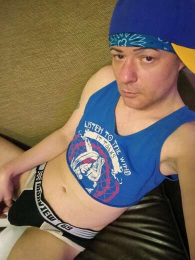 Smooth thin clean funsize playful - Gay Male Escort in Cleveland - Main Photo