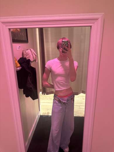 cute, tall, pretty, petite - Alternate Photo