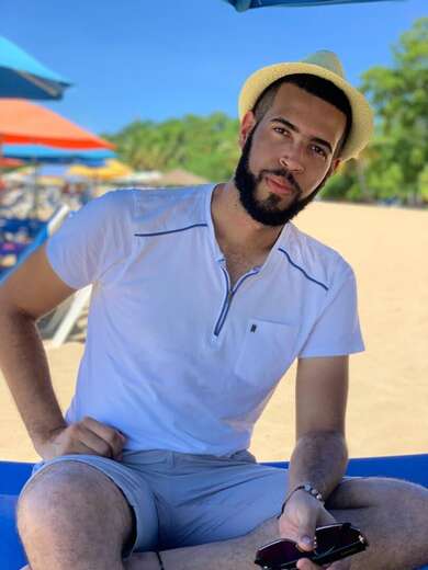 Hairy, barber, taller, smile, handsome - Alternate Photo