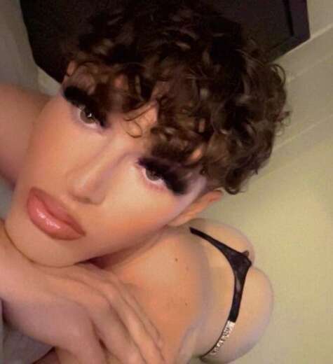 Femboy fantasy🥰 - Alternate Photo