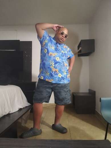 JayTawndré - Fun, Caring, Kind and Chill - Alternate Photo