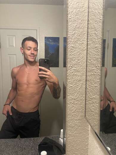 Young toned athletic - Gay Male Escort in Las Vegas - Main Photo