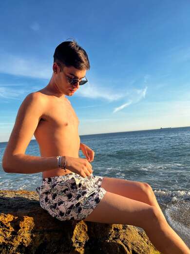 Outgoing, loving - Gay Male Escort in Lisbon - Main Photo