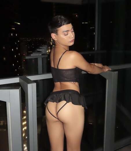Femboy Crossdresser☆ - Alternate Photo