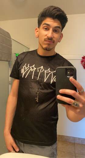 Looking to network and establish contacts - Gay Male Escort in Long Beach - Main Photo