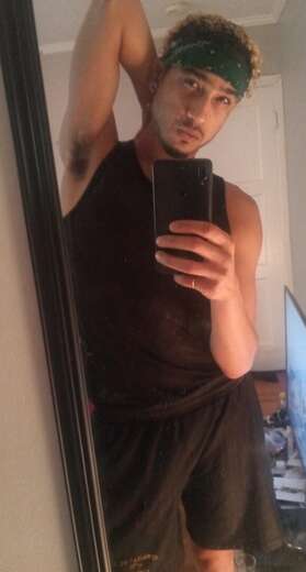 fun tall lightskinned - Gay Male Escort in San Diego - Main Photo