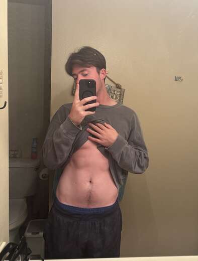 Kind bro looking for fun - Gay Male Escort in Los Angeles - Main Photo