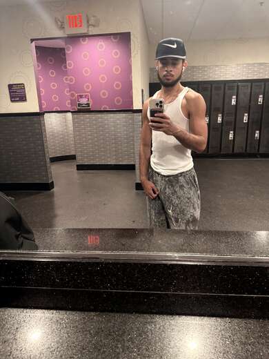 LatinBro - Gay Male Escort in Los Angeles - Main Photo