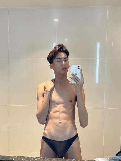 New here - Gay Male Escort in Manila - Main Photo