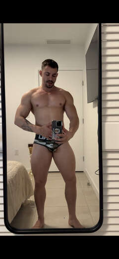 Chico cubano - Alternate Photo