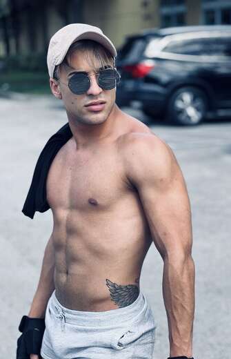 Cuban boy - Gay Male Escort in Miami - Main Photo