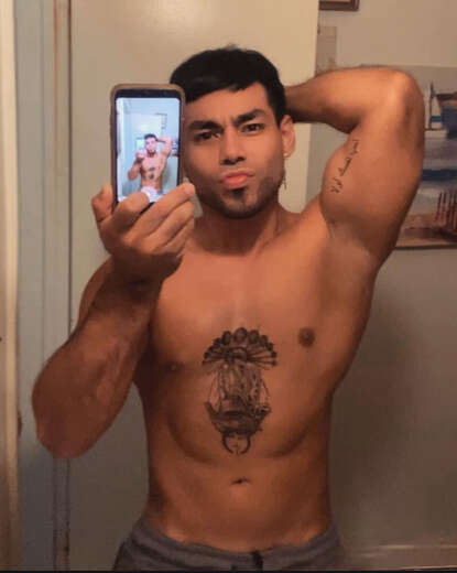 Latino masseur erotic - Alternate Photo